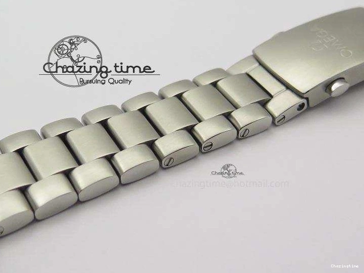 0820 FlexibleFit Planet Ocean SS Bp Maker 45mm Orange Bezel On SS Bracelet A 8216